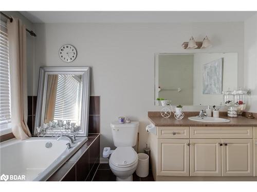 255 John W Taylor Avenue, Alliston, ON - Indoor Photo Showing Bathroom