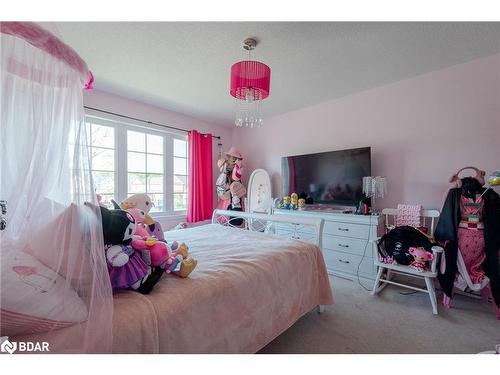 255 John W Taylor Avenue, Alliston, ON - Indoor Photo Showing Bedroom