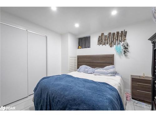 255 John W Taylor Avenue, Alliston, ON - Indoor Photo Showing Bedroom