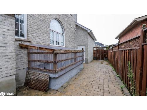 Lower-66 Carley Crescent, Barrie, ON - Outdoor With Exterior