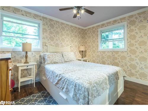 1370 1 Line N, Oro-Medonte, ON - Indoor Photo Showing Bedroom