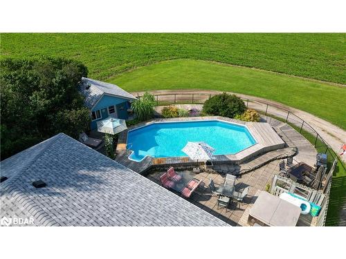 1370 1 Line N, Oro-Medonte, ON - Outdoor With In Ground Pool With Backyard