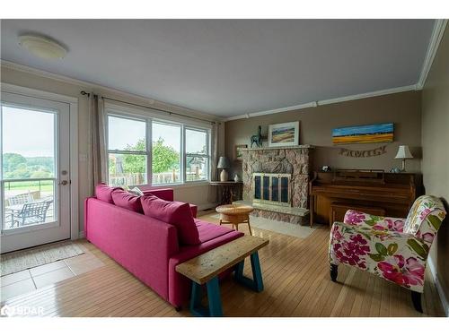 1370 1 Line N, Oro-Medonte, ON - Indoor Photo Showing Living Room With Fireplace