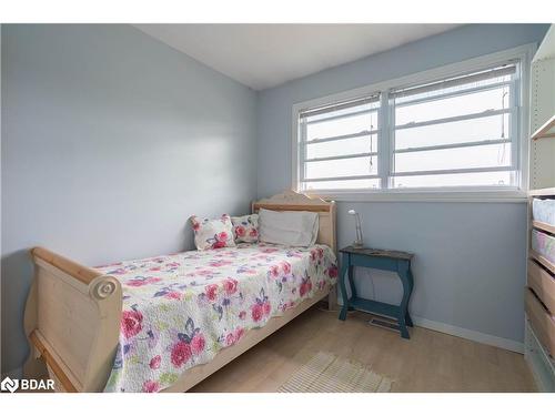 1370 1 Line N, Oro-Medonte, ON - Indoor Photo Showing Bedroom