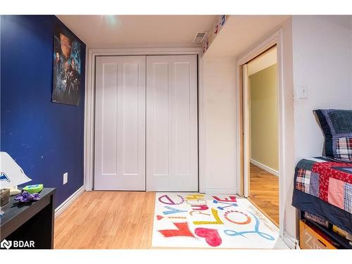 1370 1 Line N, Oro-Medonte, ON - Indoor Photo Showing Bedroom