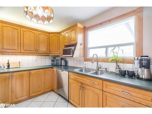 52 Sutherland Avenue, Brampton, ON - Indoor Photo Showing Kitchen With Double Sink