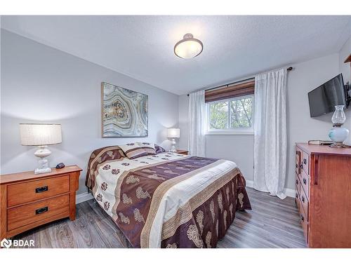 26 Centennial Avenue, Elmvale, ON - Indoor Photo Showing Bedroom