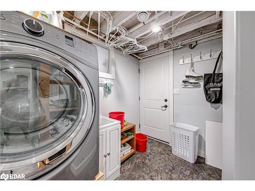 26 Centennial Avenue, Elmvale, ON - Indoor Photo Showing Laundry Room