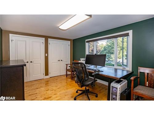 112 Lakeshore Road W, Oro-Medonte, ON - Indoor Photo Showing Office