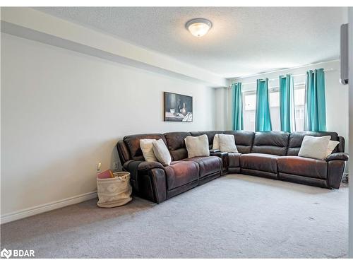 933 Cook Crescent, Shelburne, ON - Indoor Photo Showing Living Room