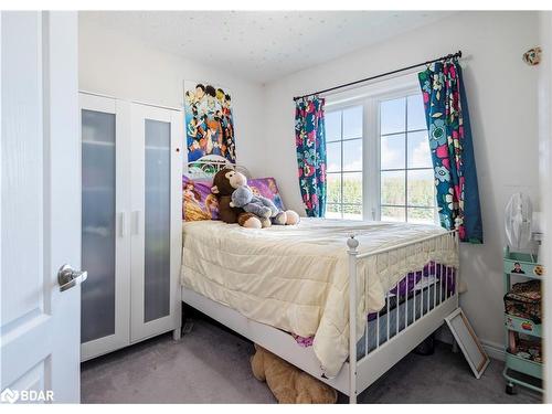 933 Cook Crescent, Shelburne, ON - Indoor Photo Showing Bedroom