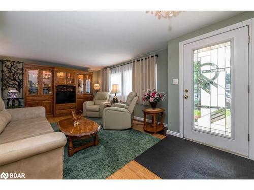 23 Recreation Drive, Innisfil, ON - Indoor Photo Showing Living Room With Fireplace