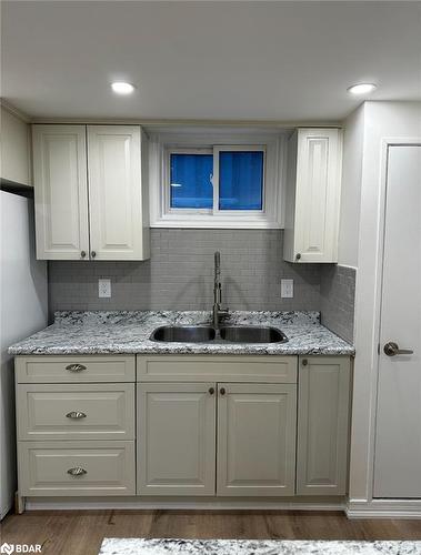 379 Robert Street, Midland, ON - Indoor Photo Showing Kitchen With Double Sink