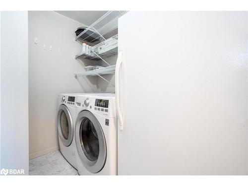 1704-75 Ellen Street, Barrie, ON - Indoor Photo Showing Laundry Room