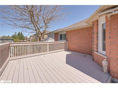 18 Brown Street, Barrie, ON - Outdoor With Deck Patio Veranda With Exterior