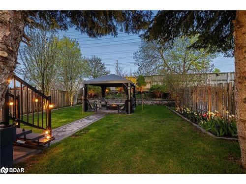 232 Currey Crescent, Newmarket, ON - Outdoor With Deck Patio Veranda With Backyard