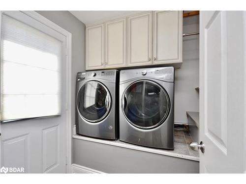 44 23Rd Street N, Wasaga Beach, ON - Indoor Photo Showing Laundry Room