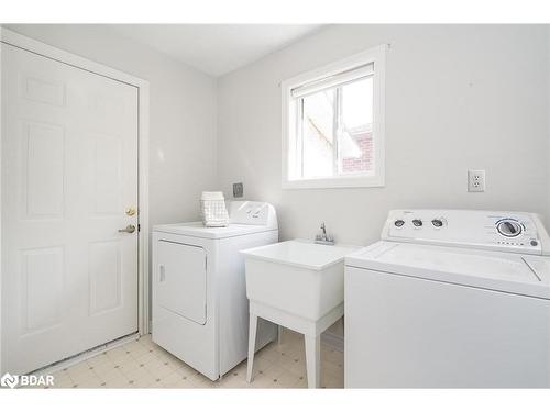 167 Hurst Drive, Barrie, ON - Indoor Photo Showing Laundry Room