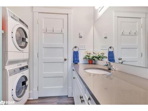 119-4 Pine Forest Lane, Cherry Valley, ON - Indoor Photo Showing Laundry Room