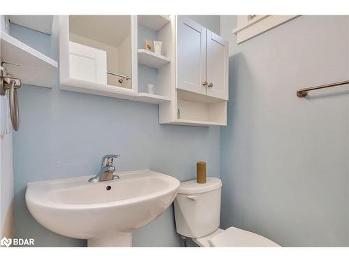 119-4 Pine Forest Lane, Cherry Valley, ON - Indoor Photo Showing Bathroom