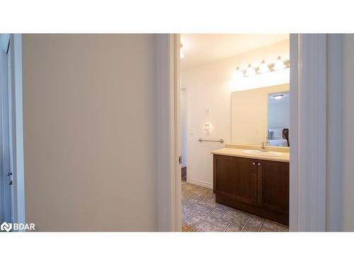 179 Westpoint Sands Road, Huntsville, ON - Indoor Photo Showing Bathroom