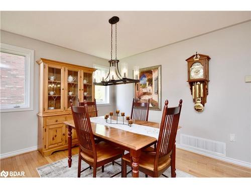 30 Nicklaus Drive, Barrie, ON - Indoor Photo Showing Dining Room