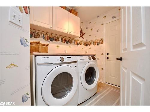 30 Nicklaus Drive, Barrie, ON - Indoor Photo Showing Laundry Room