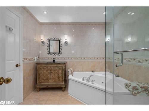 3615 Bayou Road, Orillia, ON - Indoor Photo Showing Bathroom