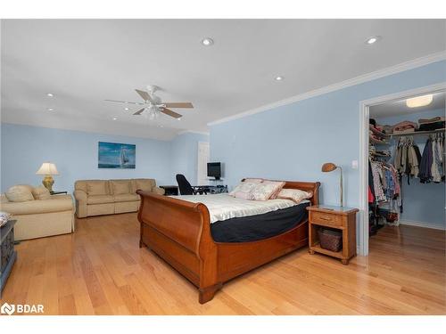 3615 Bayou Road, Orillia, ON - Indoor Photo Showing Bedroom