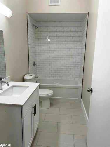 1A-76 Mississaga Street W, Orillia, ON - Indoor Photo Showing Bathroom