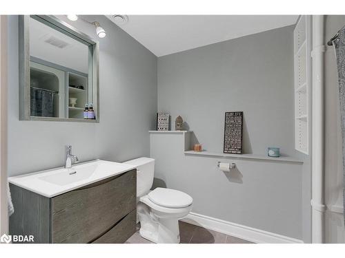 250 Washburn Island Road, Little Britain, ON - Indoor Photo Showing Bathroom