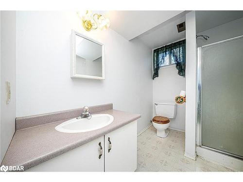 2679 Cooper Road, Madoc, ON - Indoor Photo Showing Bathroom