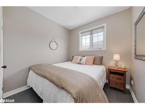 4657 Orkney Beach Road, Ramara, ON - Indoor Photo Showing Bedroom