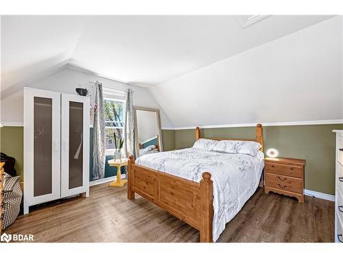 7 Stoddart Street, Essa, ON - Indoor Photo Showing Bedroom