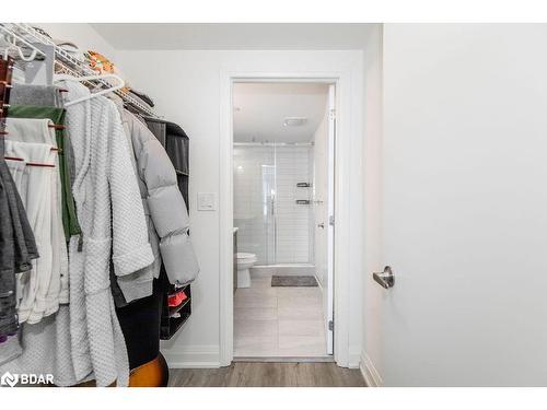 309-58 Lakeside Terrace, Barrie, ON - Indoor With Storage