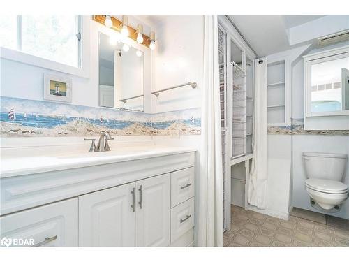 54 Hearthstone Drive, Tay, ON - Indoor Photo Showing Bathroom