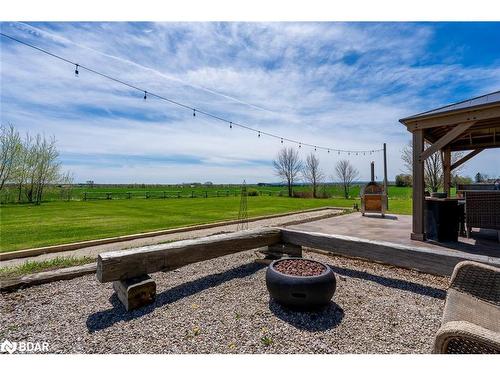 2795 County Rd 92 Road, Springwater, ON - Outdoor