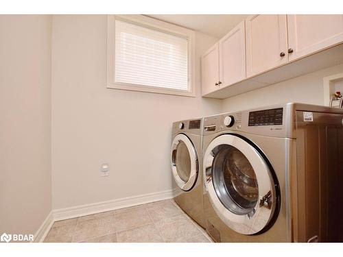 167 Crompton Drive, Barrie, ON - Indoor Photo Showing Laundry Room