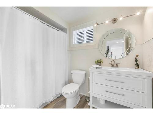 681 Lakelands Avenue, Innisfil, ON - Indoor Photo Showing Bathroom