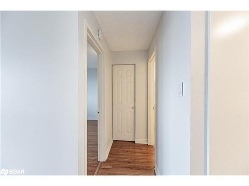 604-64 Benton Street, Kitchener, ON - Indoor Photo Showing Other Room