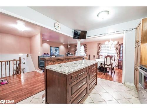 185724 Grey Road 9, Dundalk, ON - Indoor Photo Showing Kitchen