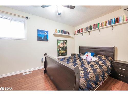 185724 Grey Road 9, Dundalk, ON - Indoor Photo Showing Bedroom