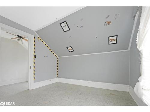 73 Victoria Avenue, Lindsay, ON - Indoor Photo Showing Other Room