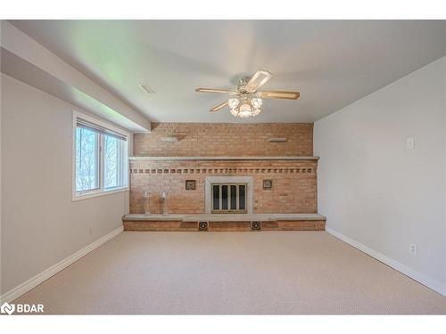 11 White Pine Place, Barrie, ON - Indoor Photo Showing Other Room