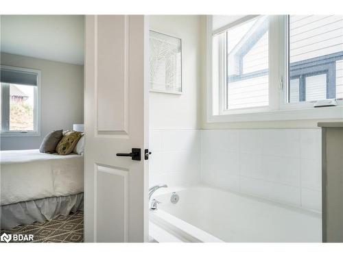 102 Reed Way, The Blue Mountains, ON - Indoor Photo Showing Bathroom