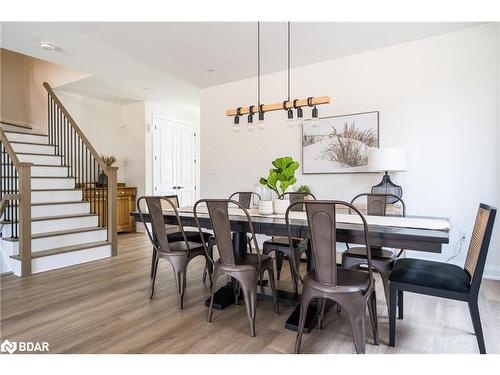 102 Reed Way, The Blue Mountains, ON - Indoor Photo Showing Dining Room