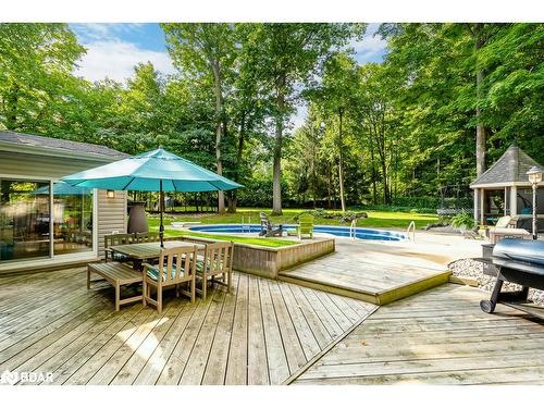 8 Royal Oak Drive, Barrie, ON - Outdoor With Deck Patio Veranda With Backyard