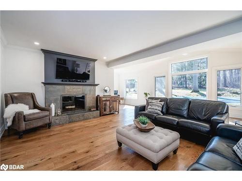 8 Royal Oak Drive, Barrie, ON - Indoor Photo Showing Living Room With Fireplace