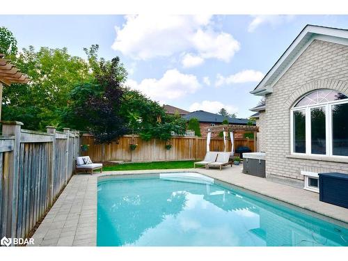45 Bayshore Boulevard, Barrie, ON - Outdoor With In Ground Pool With Backyard
