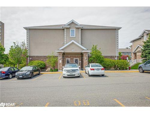 11-43 Coulter Street, Barrie, ON - Outdoor